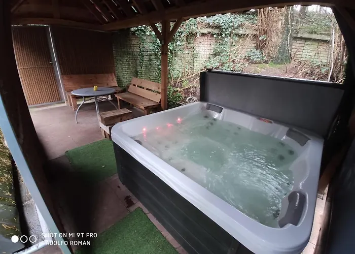 Bungalow Met Prive Jacuzzie